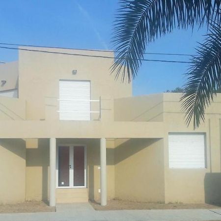 La Glicina Villa Carhué Exterior foto